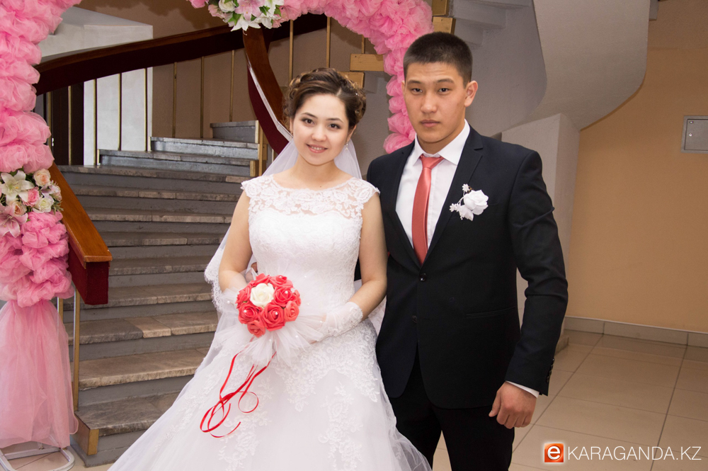 Свадьба Айганым Исламгазиевой и Жаслана Исламгазиева в Караганде 7 марта 2015 года